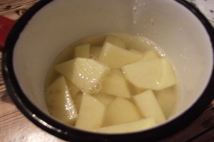 Paine cu cartofi in forma de guguluf