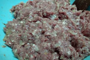 Ciorba moldoveneasca de perisoare, cu legume proaspete