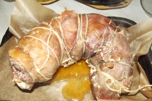 Rulada de porc la slow cooker Crock-Pot