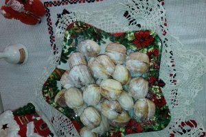 Desert nuci cu crema de vanilie