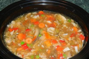Pilaf cu pui si legume la slow cooker Crock-Pot