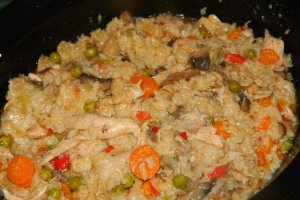 Pilaf cu pui si legume la slow cooker Crock-Pot