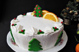 Desert tort cu creme de ciocolata si jeleu de portocale