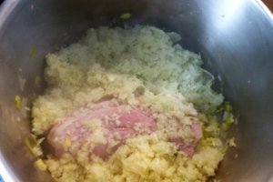 Supa de varza cu sunca de porc sarata