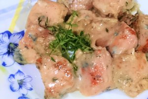Piept de pui cu gorgonzola si cimbrisor