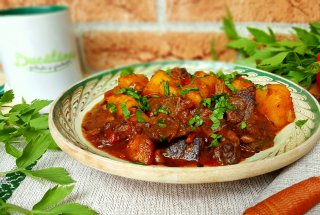 Tocanita de legume cu organe de vitel