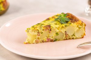 Aperitiv fritatta cu cartofi