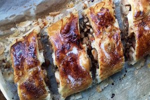 Desert strudel cu mere