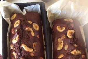 Desert chec cu fistic si banane