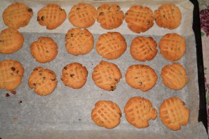 Desert fursecuri cu unt de arahide si ciocolata
