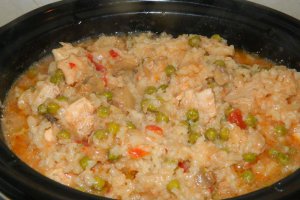 Orez cu piept de pui, mazare si ciuperci la slow cooker Crock-Pot