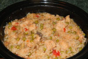 Orez cu piept de pui, mazare si ciuperci la slow cooker Crock-Pot