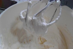 Desert cheesecake cu zmeura