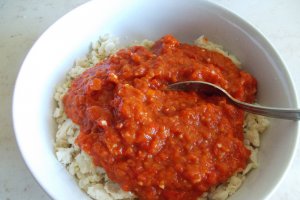 Pasta de ardei kapia copti si fasole boabe