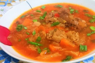 Ciorba de porc cu varza