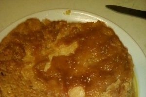 Desert tort de mere cu crema de zahar ars