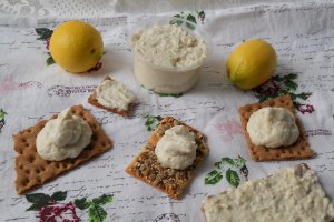 Salata de icre: Reteta simpla si gustoasa pentru un aperitiv traditional