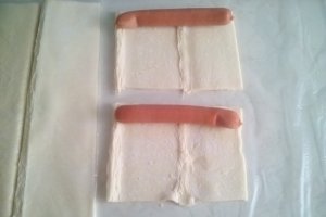 Aperitiv cremwursti in aluat de foietaj