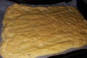 Desert prajitura fara zahar cu visine si nuca