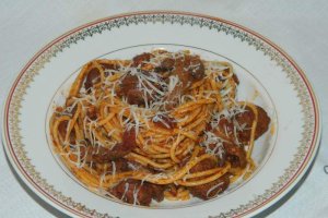 Spaghete cu perisoare