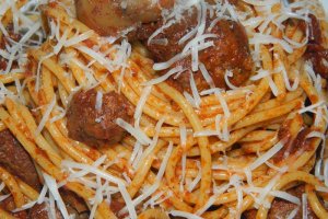 Spaghete cu perisoare