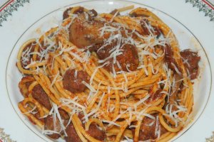Spaghete cu perisoare