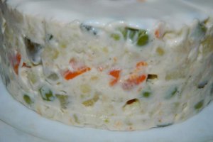 Salata de legume cu maioneza