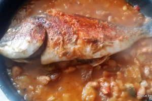 Dorada cu fasole alba si ghiveci de legume