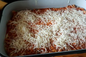 Lasagna cu carne de pui si ciuperci