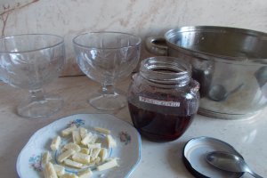 Desert crema de lamaie, la pahar