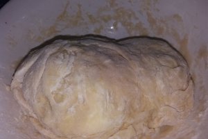 Desert croissante cu ciocolata