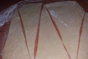 Desert croissante cu ciocolata