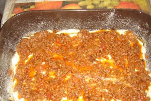 Lasagne cu sos Bolognese