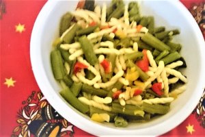 Fasole verde cu ardei / si  paste