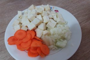 Ciorba din sira de porc cu zeama de varza
