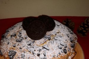 Desert chec cu albusuri si biscuiti Oreo