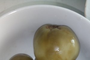 Friptura de porc la tigaie si garnitura de napi prajiti