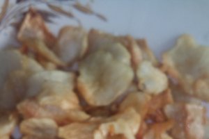 Friptura de porc la tigaie si garnitura de napi prajiti