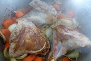 Pulpa de miel gatit cu bere
