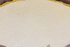 Desert tarta cu branza dulce vanilata