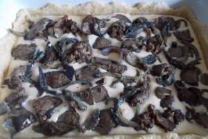 Tarta din ficatei de pui si branza de burduf