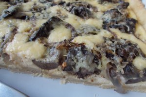Tarta din ficatei de pui si branza de burduf