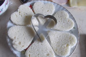 Aperitiv tartine valentine