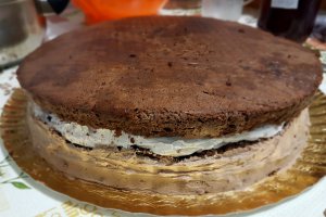 Desert tort cu crema de castane si ciocolata
