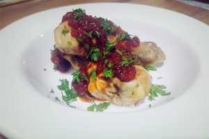 Pulpe de pui cu ceapa caramelizata