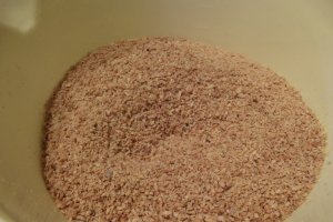 Desert tarta cu ciocolata si blat din granola