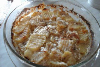 cartofi Dauphinoises