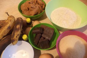 Desert cookies cu banane, unt de arahide si fulgi de ciocolata