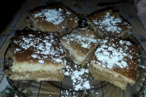 Desert placinta cu mere si aluat fraged ( de post)