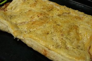 Aperitiv foietaj cu kaizer si mozzarela